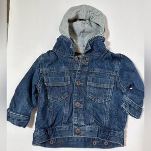 Oshkosh Genuine kids Denim Jacket Size 9 Months Good